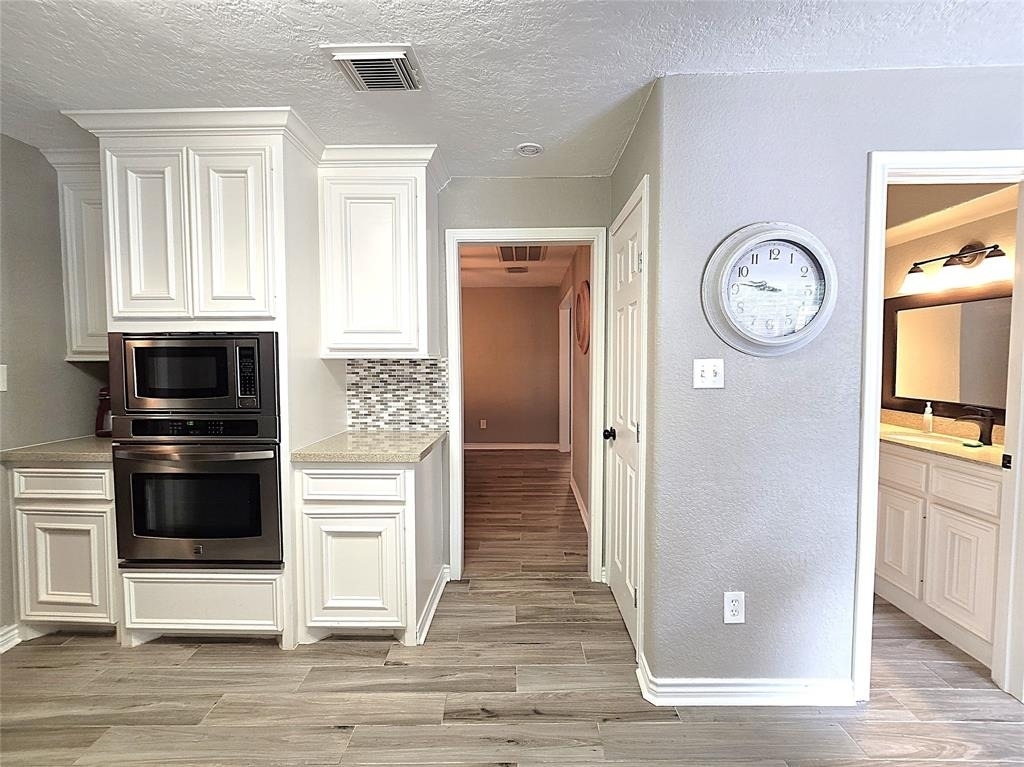 560 Brandon Road - Photo 4