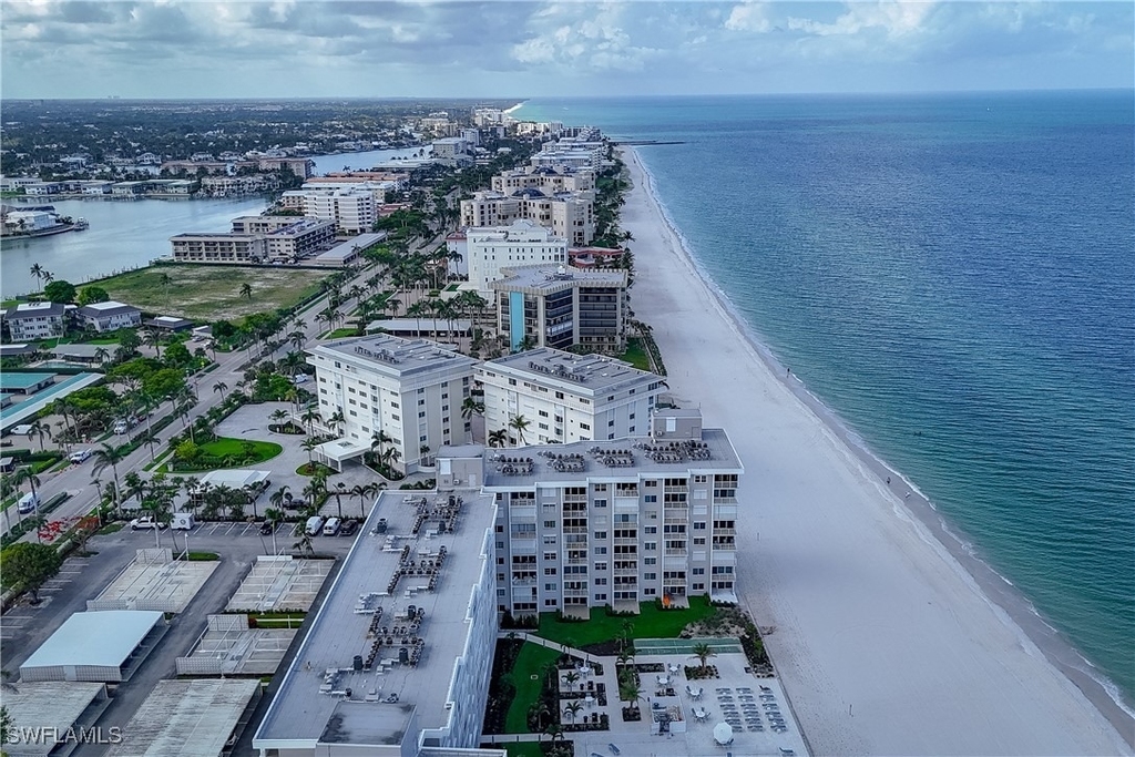 3443 Gulf Shore Boulevard N - Photo 16