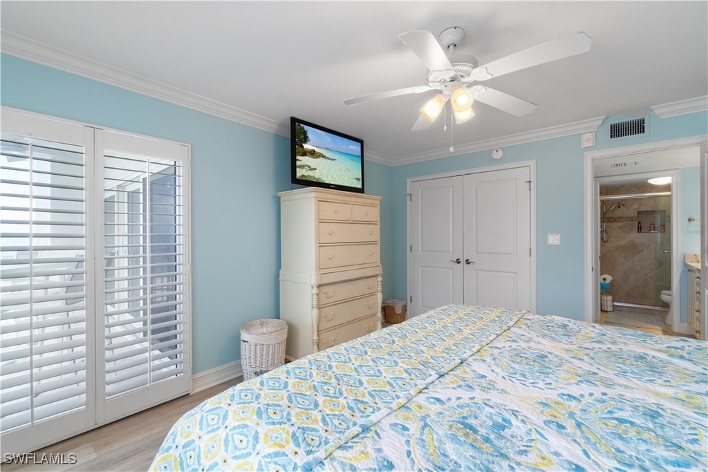 3443 Gulf Shore Boulevard N - Photo 10