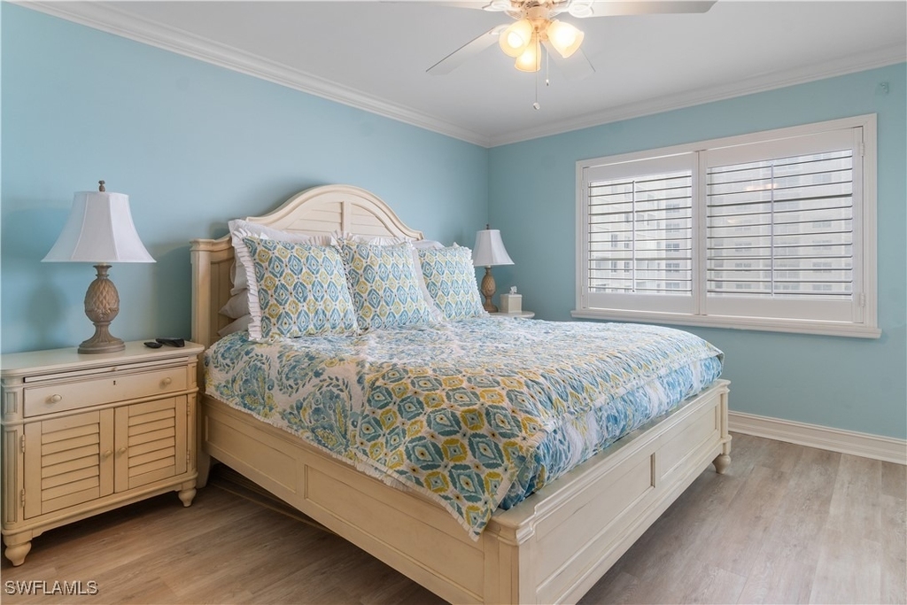 3443 Gulf Shore Boulevard N - Photo 7