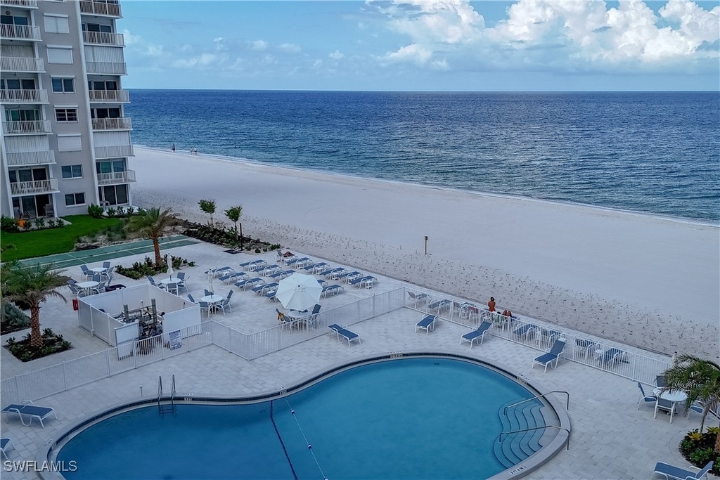 3443 Gulf Shore Boulevard N - Photo 15