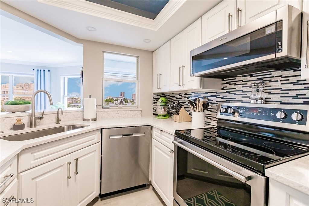 900 Collier Court - Photo 8