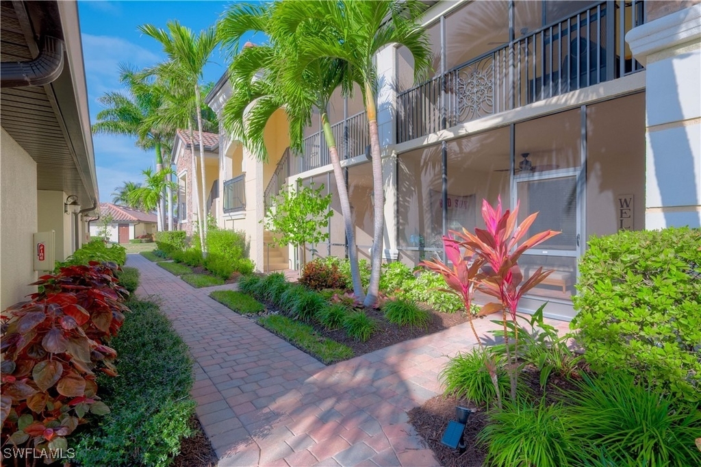 9521 Avellino Way - Photo 27