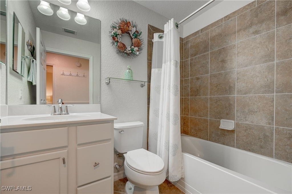 9521 Avellino Way - Photo 18