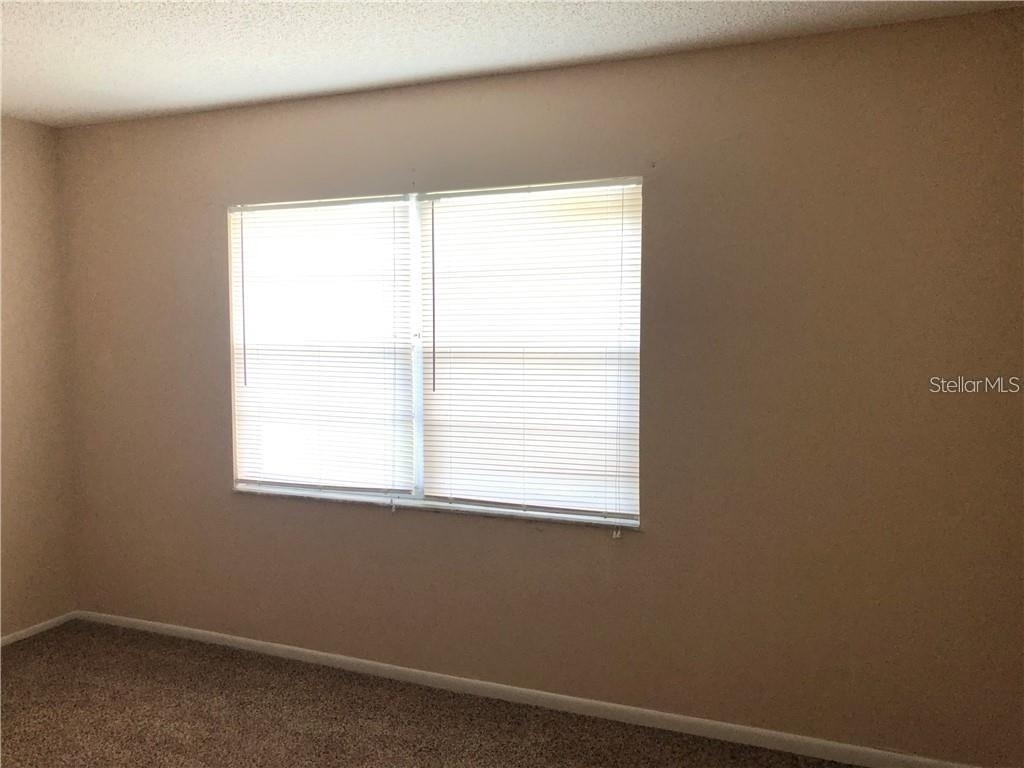 290 Flower Lane - Photo 2