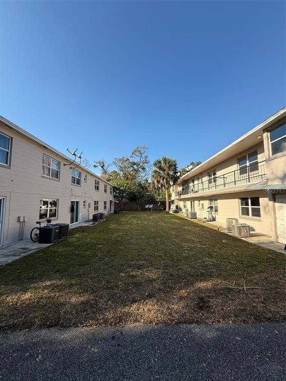 805 Louisville Street - Photo 14