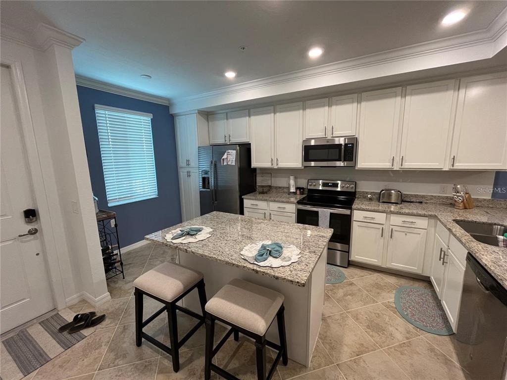 14091 Heritage Landing Boulevard - Photo 4