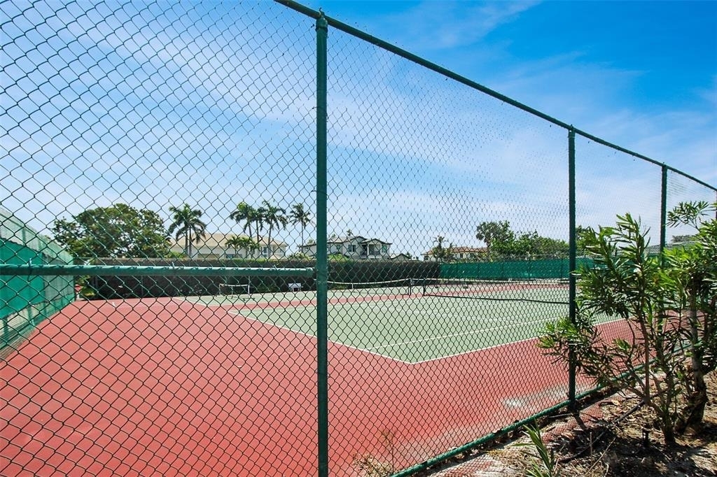 1050 Longboat Club Road - Photo 44