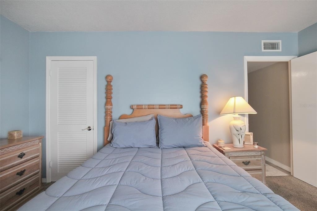 1050 Longboat Club Road - Photo 37