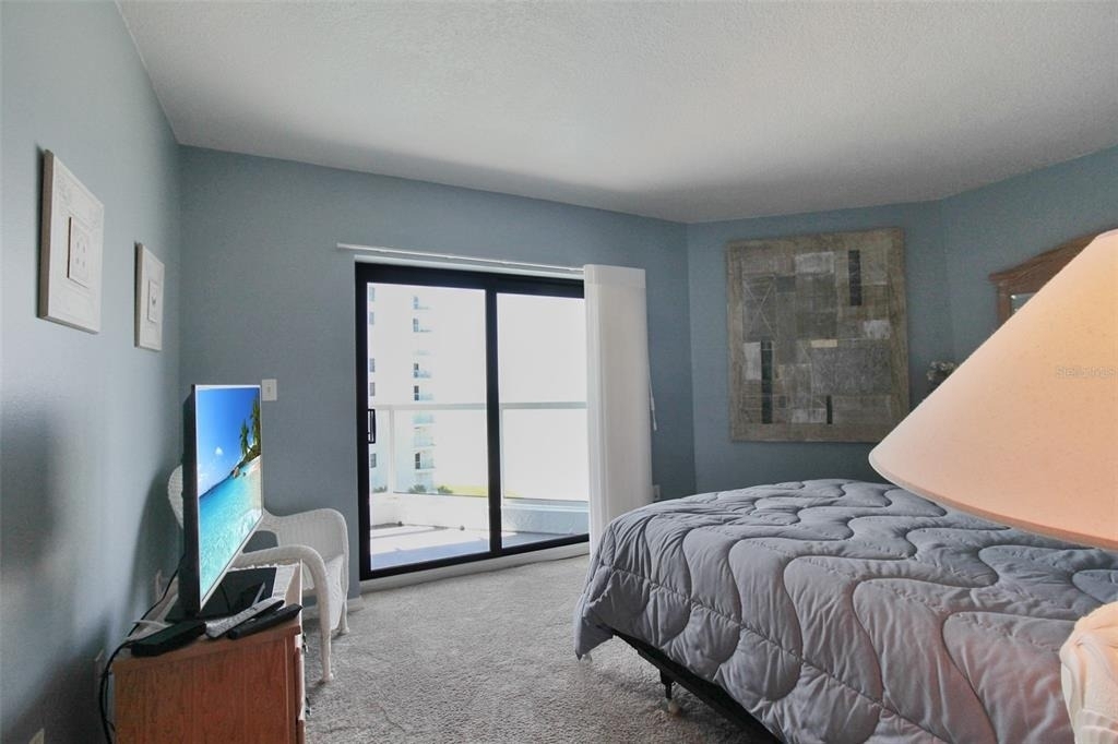 1050 Longboat Club Road - Photo 33