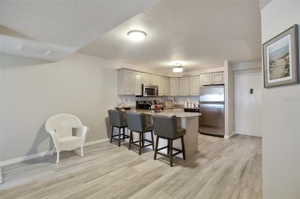 1050 Longboat Club Road - Photo 28