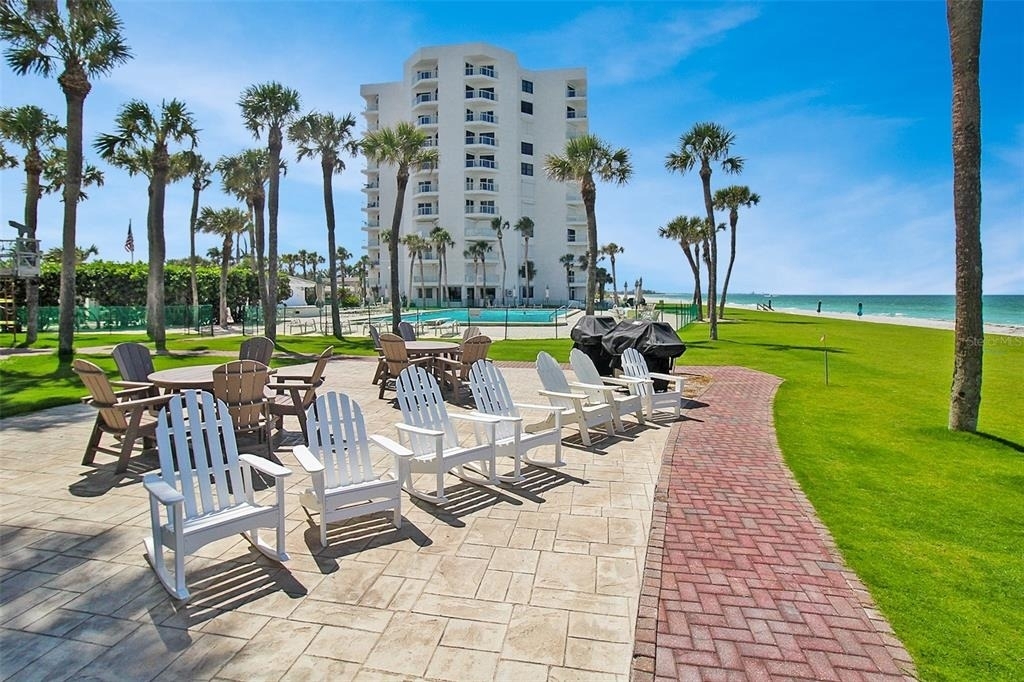 1050 Longboat Club Road - Photo 41