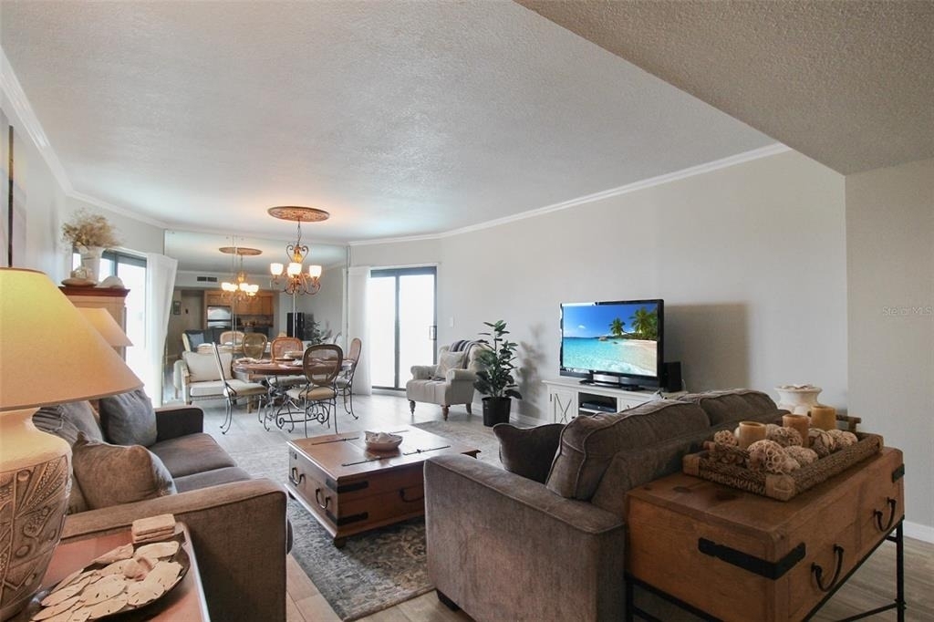 1050 Longboat Club Road - Photo 18