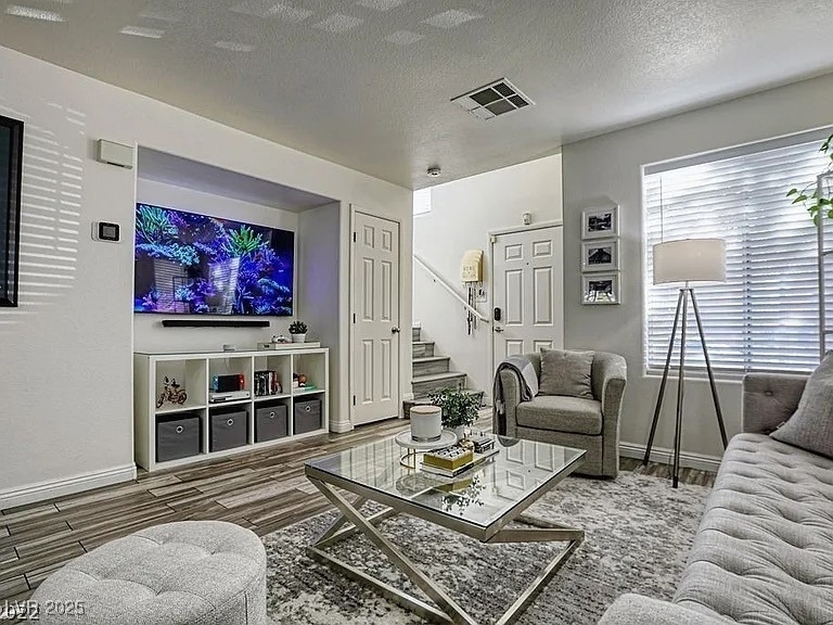 6080 Saint Petersburg Drive - Photo 3