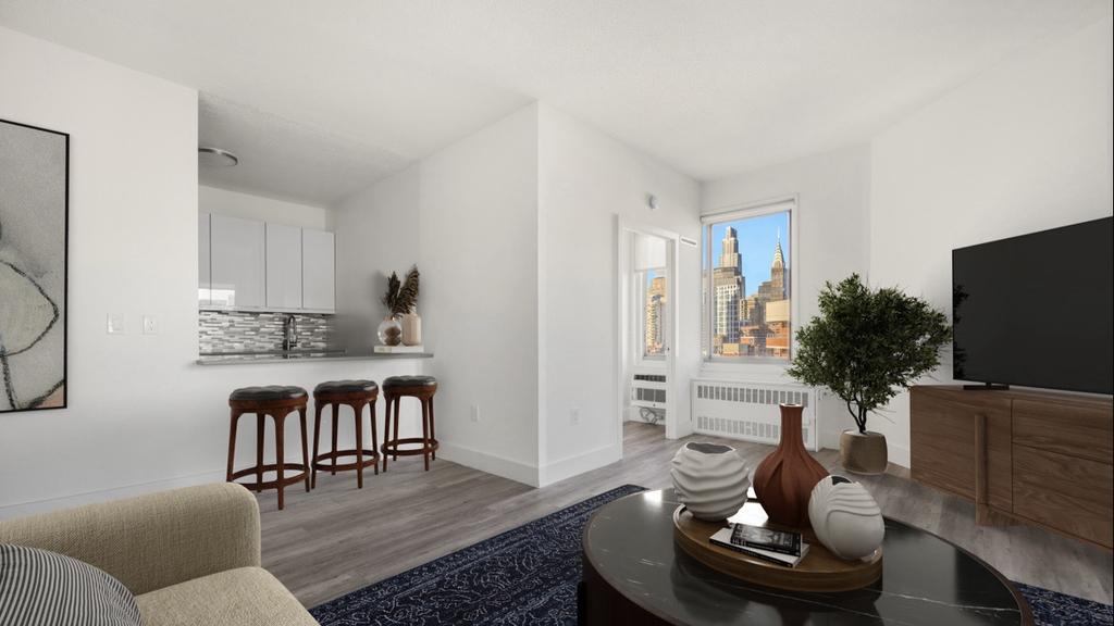 1st Avenue - Photo 2