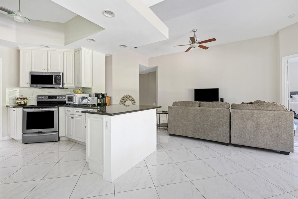 8019 Nevis Place - Photo 9