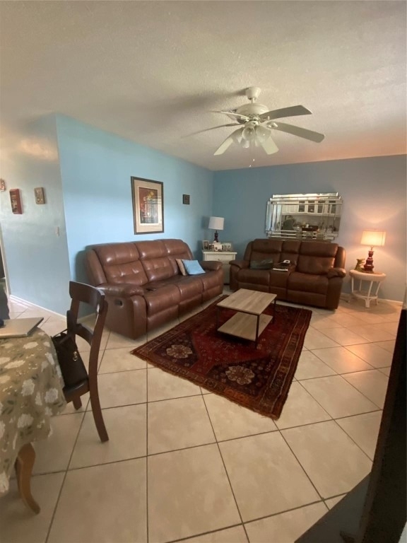 2100 Ne 38th Street - Photo 3