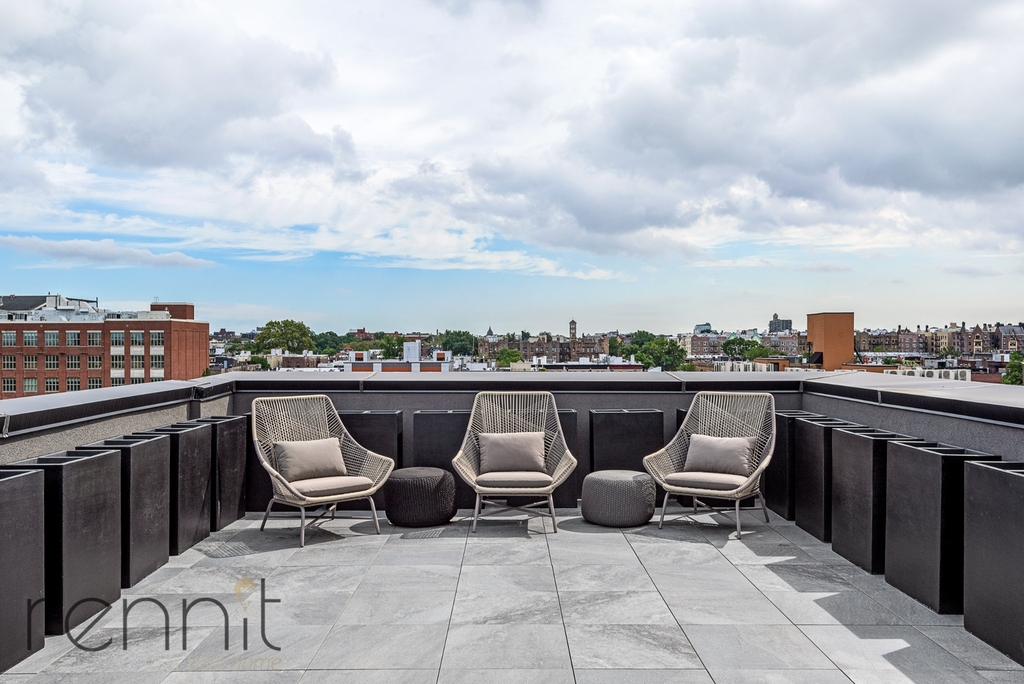 293 Herkimer Street - Photo 9