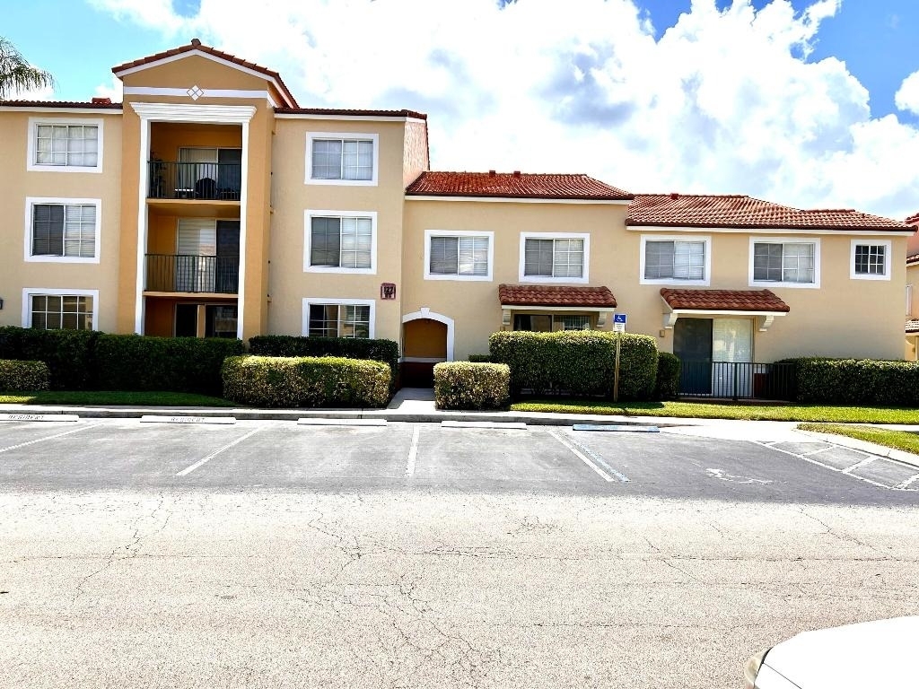 127 Yacht Club Way - Photo 24