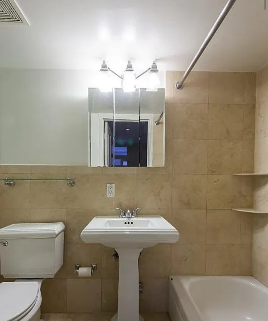44 Avenue B - Photo 4