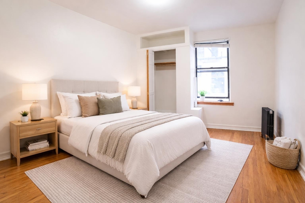 86 Haven Avenue - Photo 3