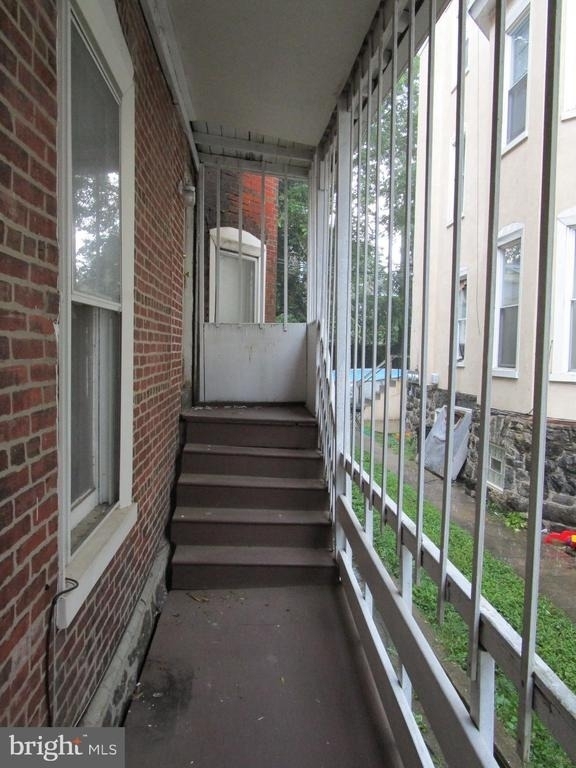 818 Wynnewood Road - Photo 1