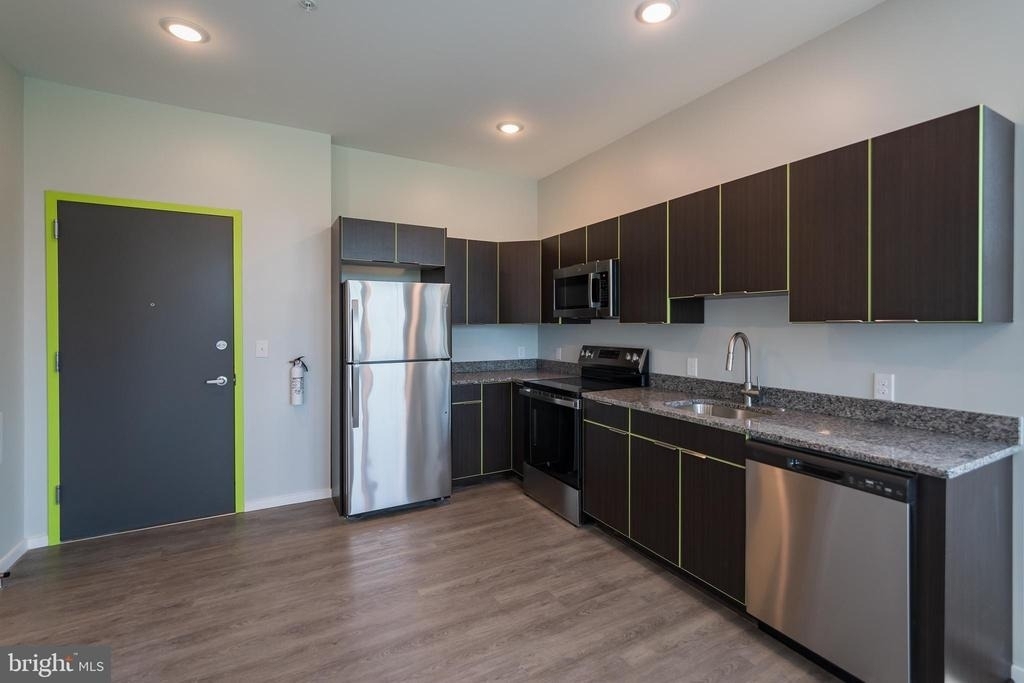 4124 Haverford Avenue - Photo 3