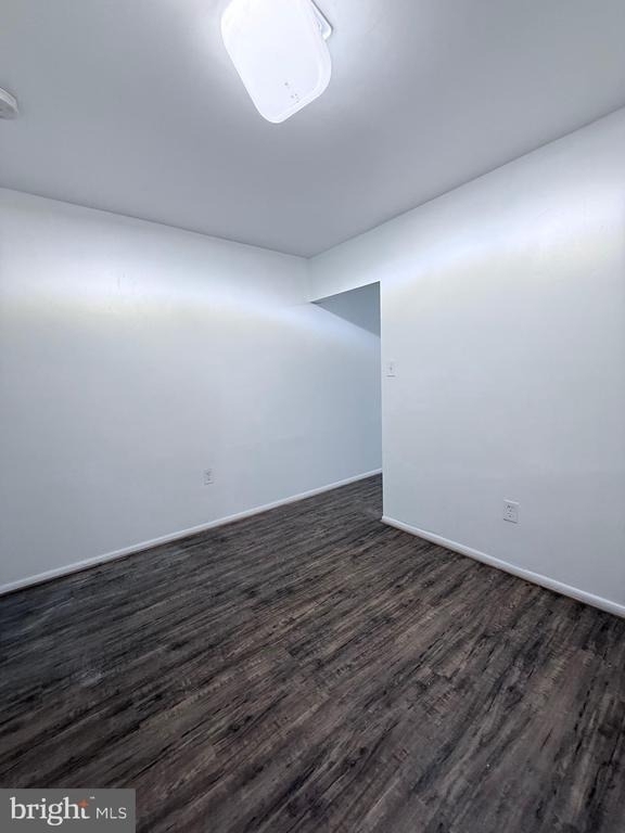 1820 W Fayette Street - Photo 6