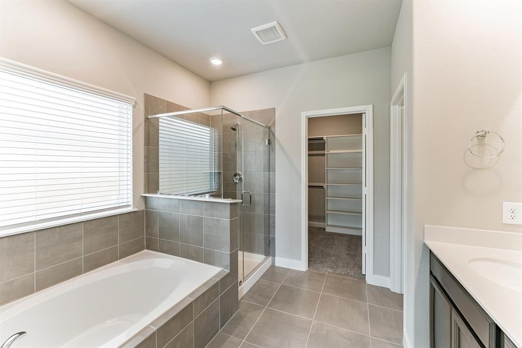 4322 Pale Fox Lane - Photo 18