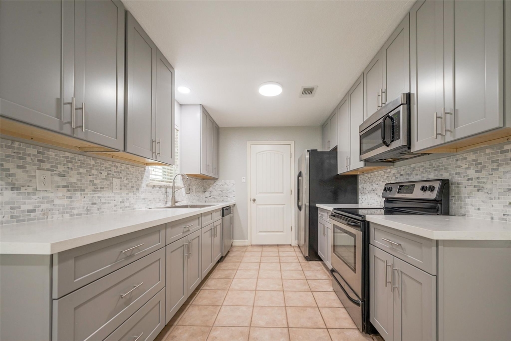10190 Dogwood Loop - Photo 12