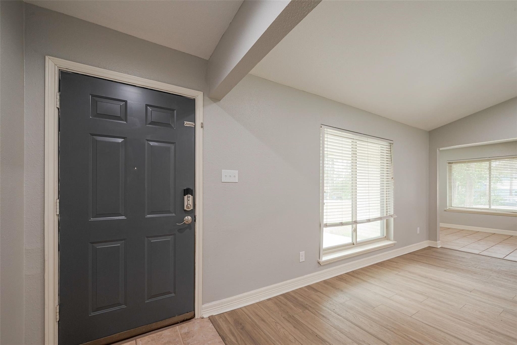 10190 Dogwood Loop - Photo 3