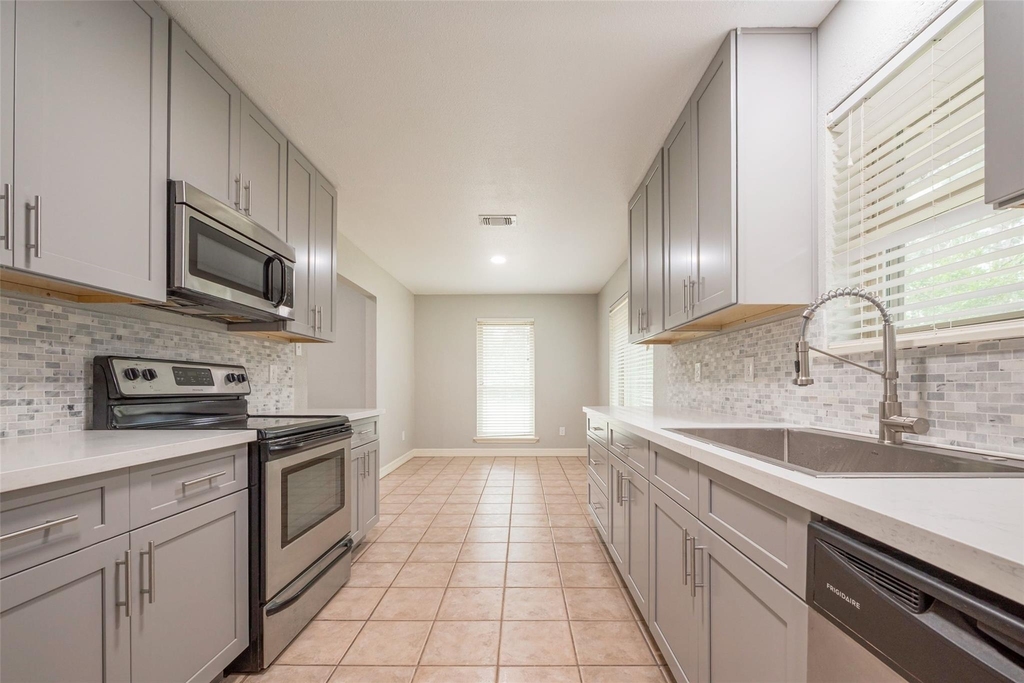 10190 Dogwood Loop - Photo 19