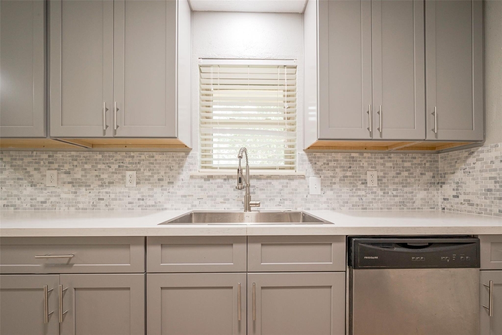 10190 Dogwood Loop - Photo 18