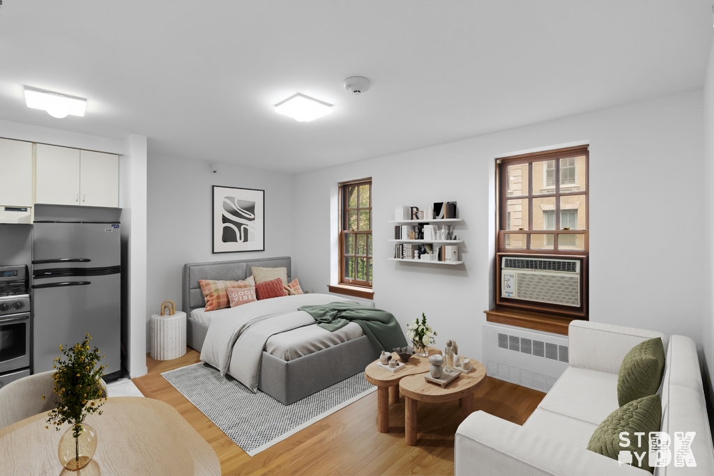 8 Clark Street - Photo 0