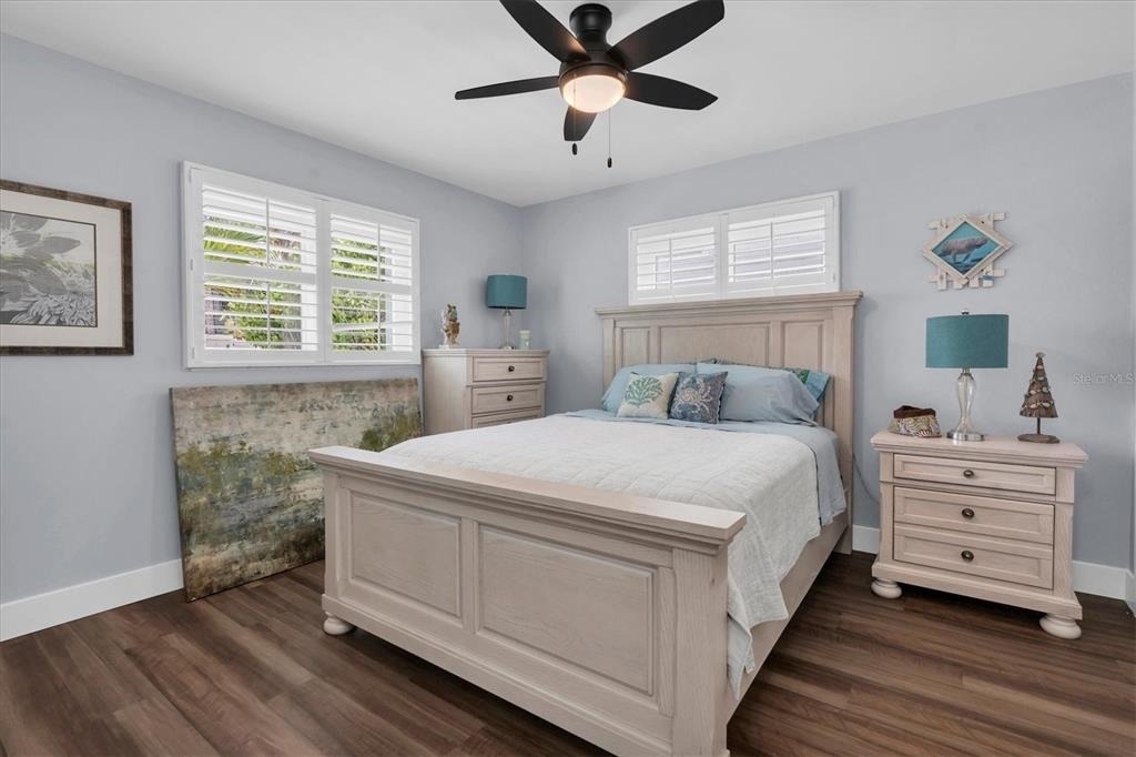 528 77th Avenue - Photo 20