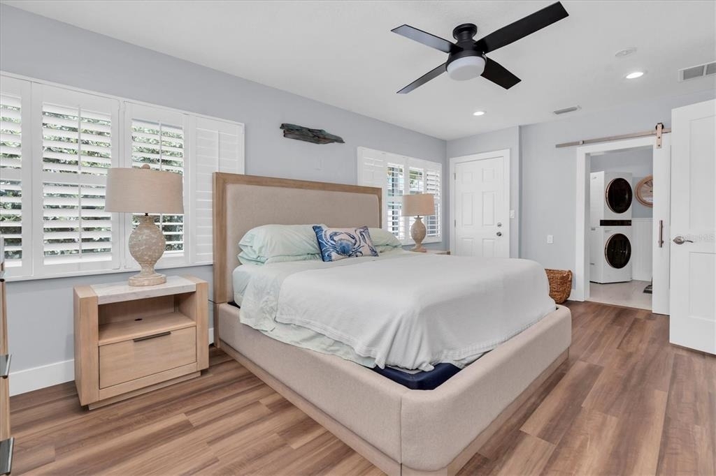 528 77th Avenue - Photo 16