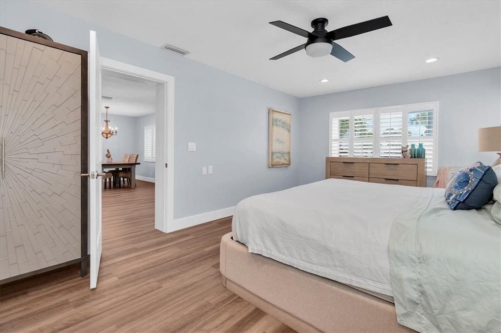 528 77th Avenue - Photo 17