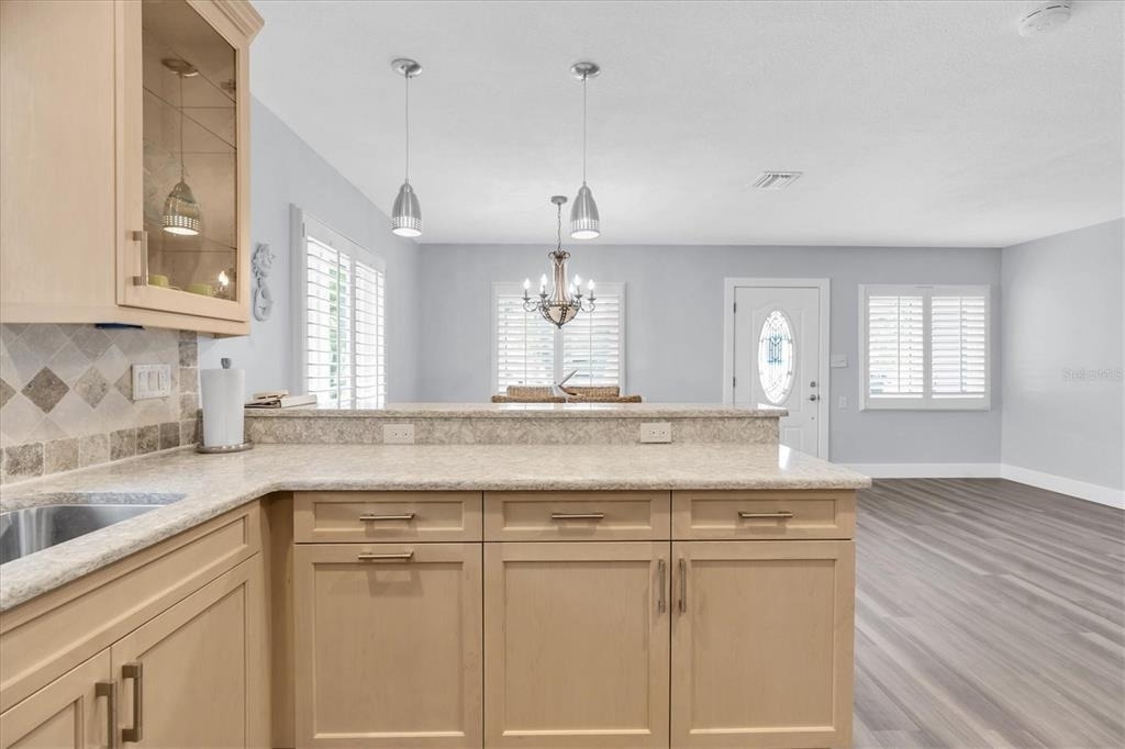 528 77th Avenue - Photo 13