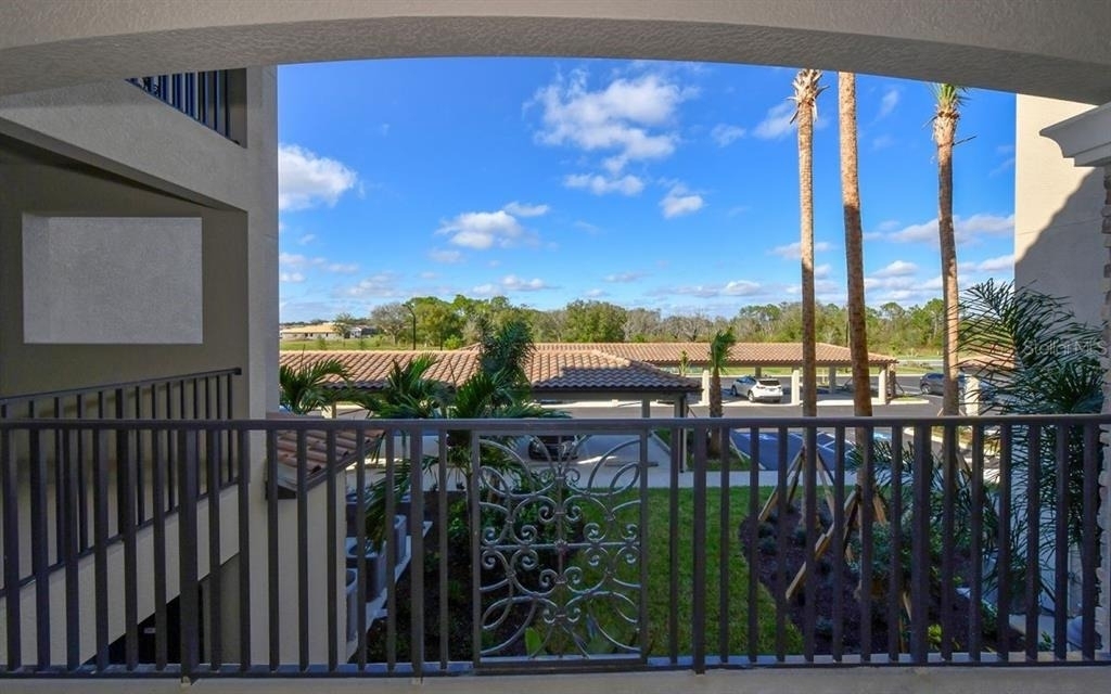 17006 Vardon Terrace - Photo 2