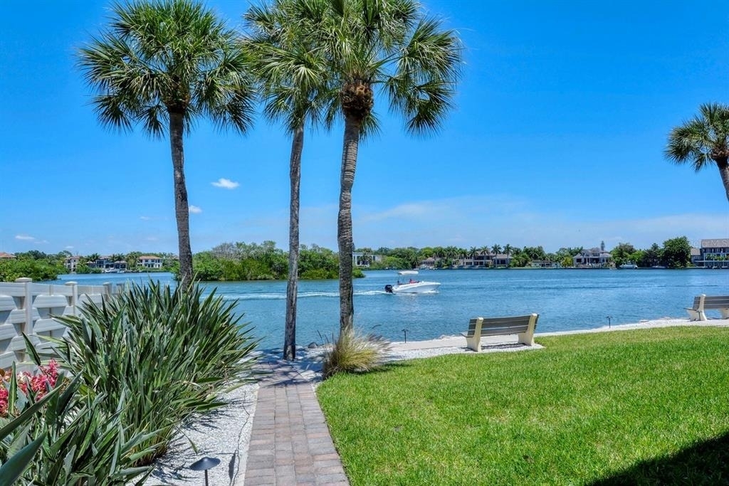 1215 S Portofino Drive - Photo 28