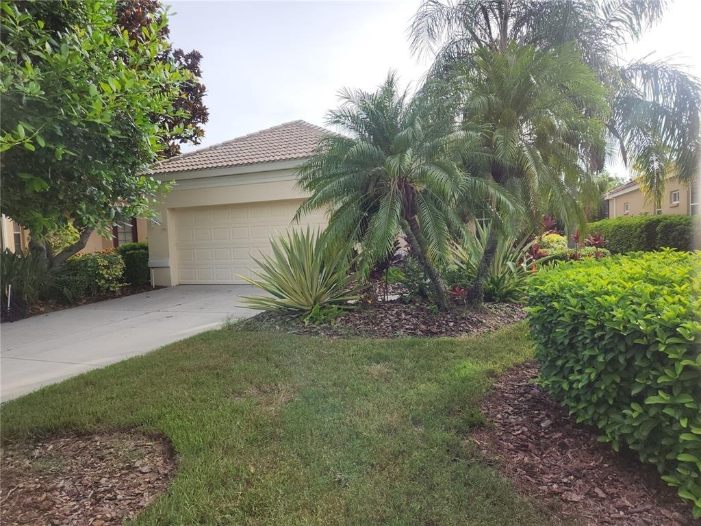 6642 Tailfeather Way - Photo 1