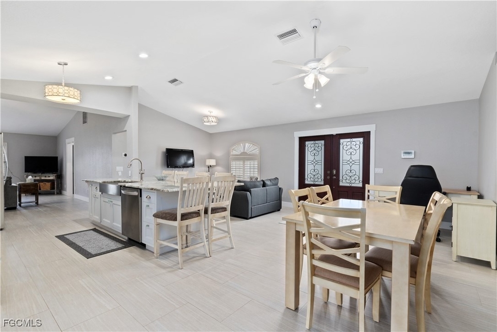 3425 Se 4th Avenue - Photo 25