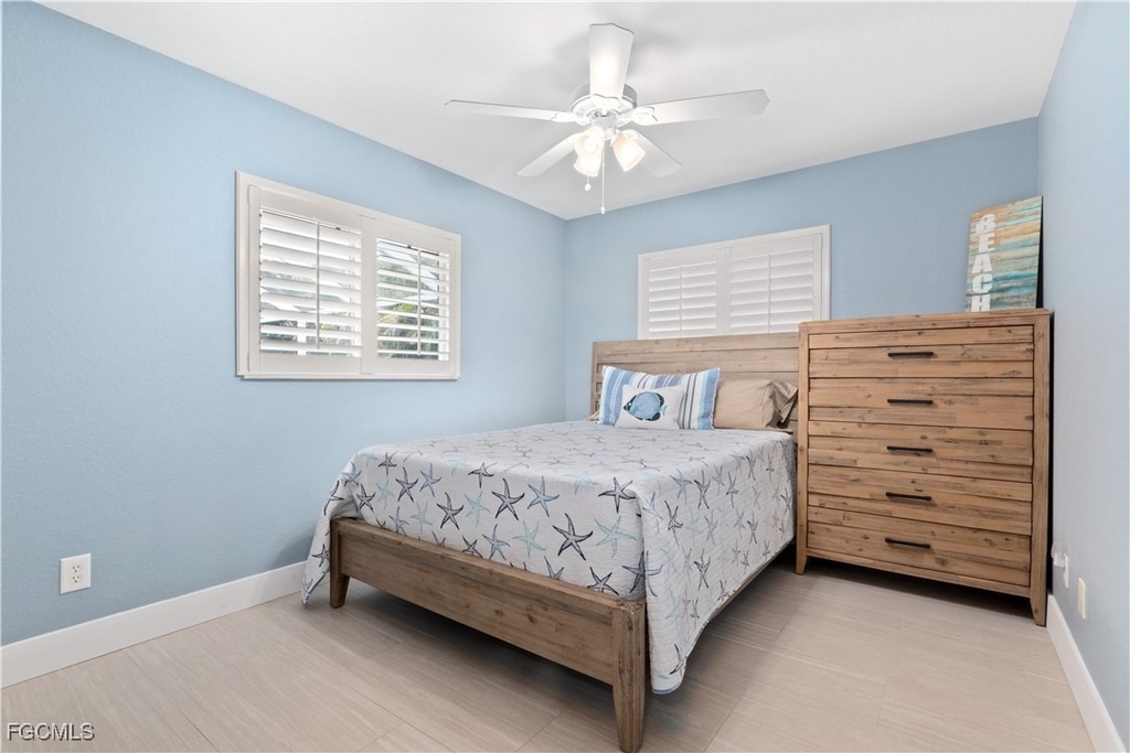 3425 Se 4th Avenue - Photo 40