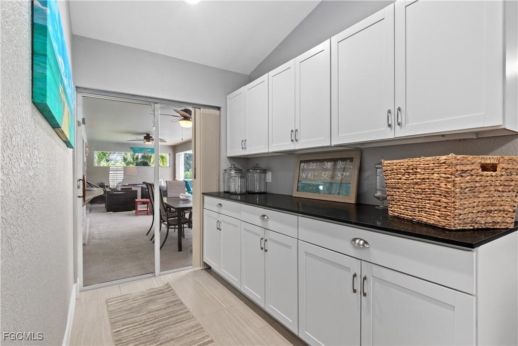 3425 Se 4th Avenue - Photo 44