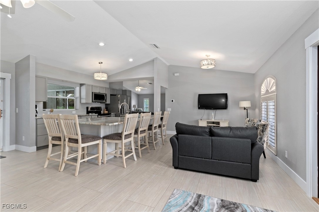 3425 Se 4th Avenue - Photo 30