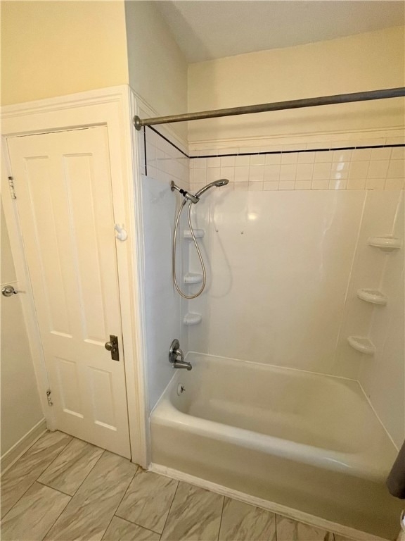 52 Genesee St  Apt 1 - Photo 10