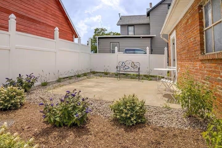 52 Genesee St  Apt 1 - Photo 20