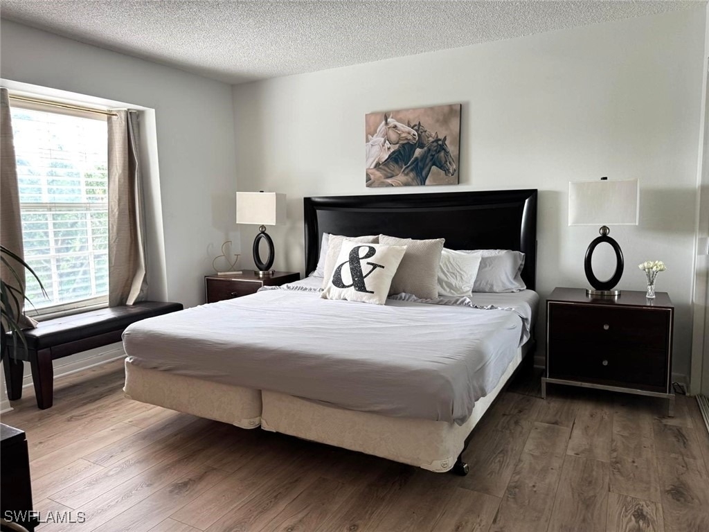 1900 Alamanda Drive - Photo 11