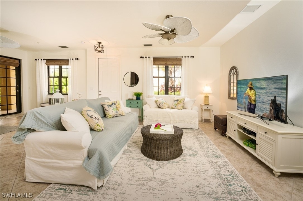 8986 Cambria Circle - Photo 2