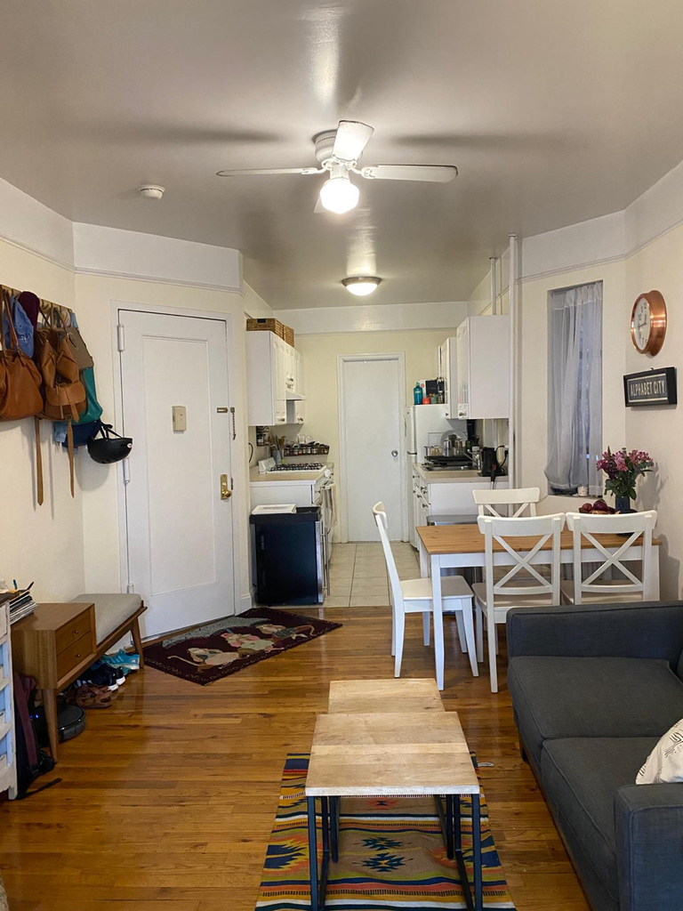 507 East 13th Street - Photo 2
